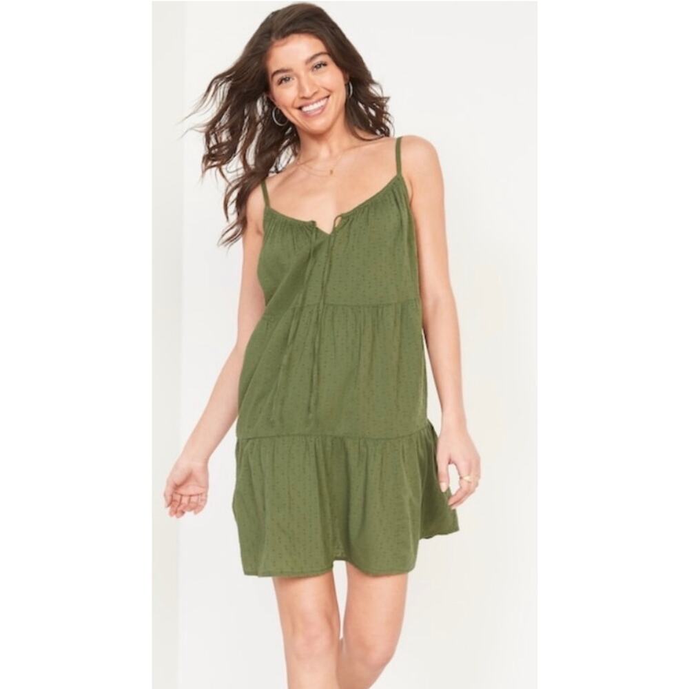 Old Navy Sz M Green Tiered Mini Swing Dress Spaghetti Cami Straps Babydoll Boho